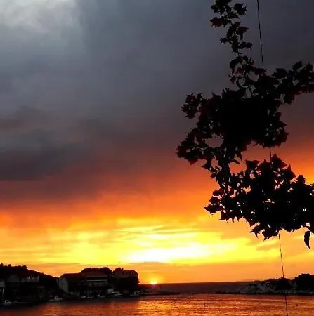 Apartment Maria Lastovo