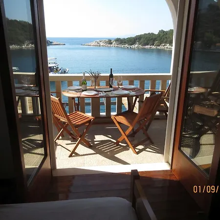 公寓 Maria Lastovo